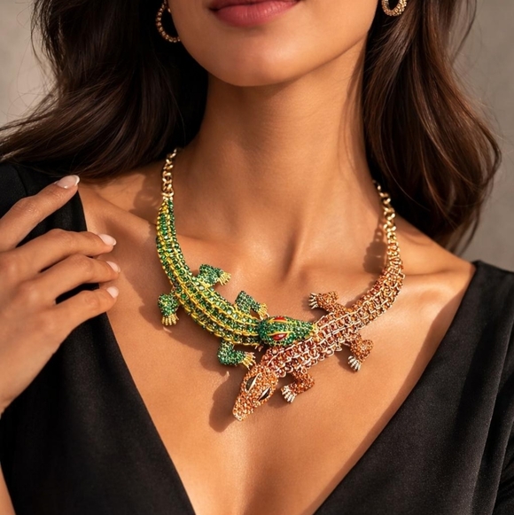 NOS Crystal Alligator Statement Necklace Green & Amber Rhinestone Crocodile Bib - Picture 3 of 15
